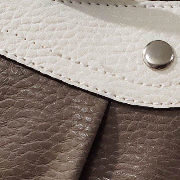 Style & Co Hannah Faux Leather Wristlet Coin Purse - Picture 2 of 6